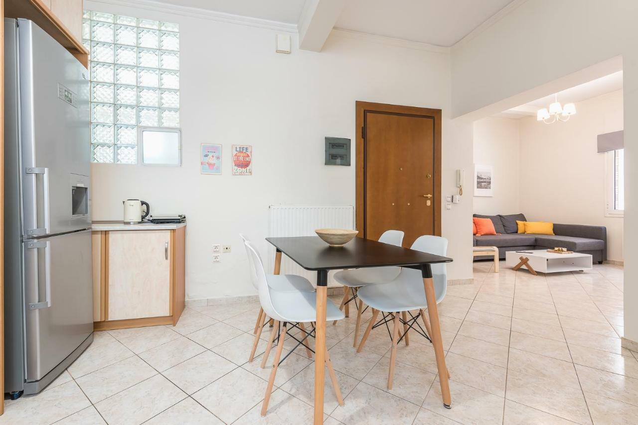 Just Under Acropolis Apartment Athena Bagian luar foto