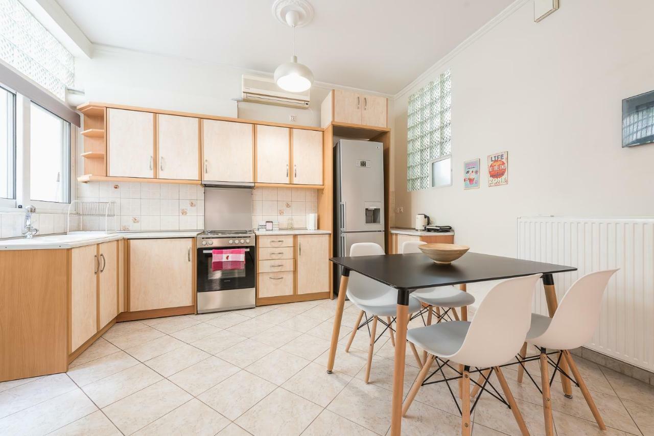 Just Under Acropolis Apartment Athena Bagian luar foto